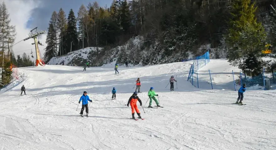 Narty Zakopane luty 2026: Które stoki otwarte? Warunki i ceny